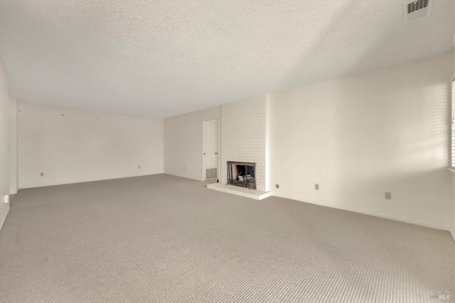 331 Pythian Road Santa Rosa, CA 95409 - Photo 11 of 42