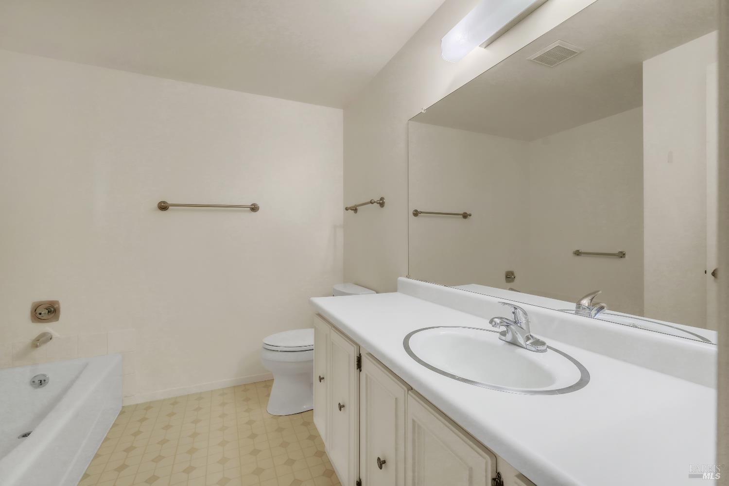 331 Pythian Road Santa Rosa, CA 95409 - Photo 18 of 42