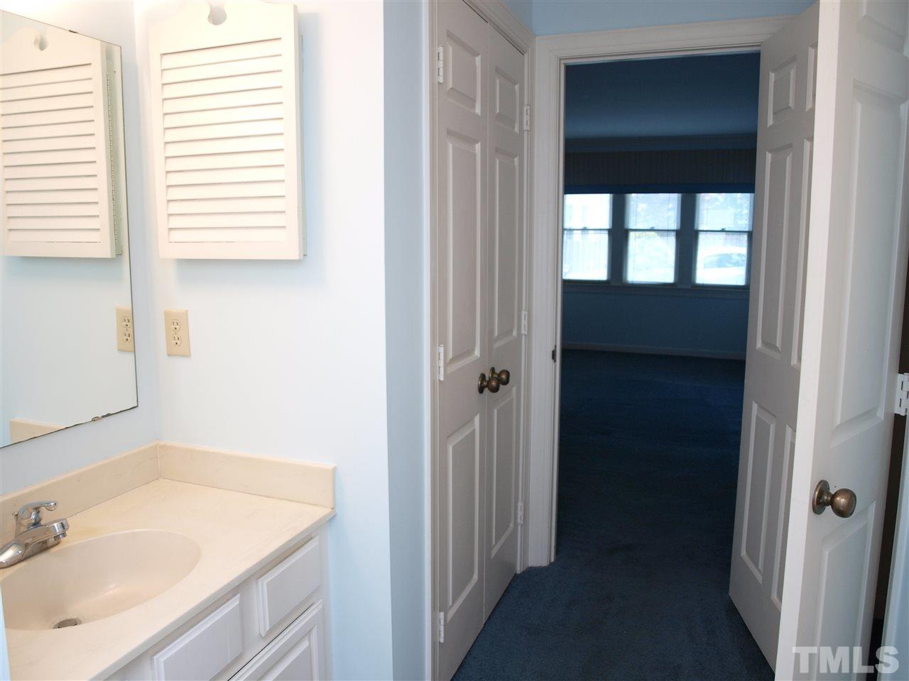 1831 Falls Church Road Raleigh, NC 27609 - Photo 14 of 24