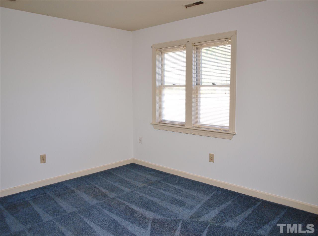 1831 Falls Church Road Raleigh, NC 27609 - Photo 18 of 24
