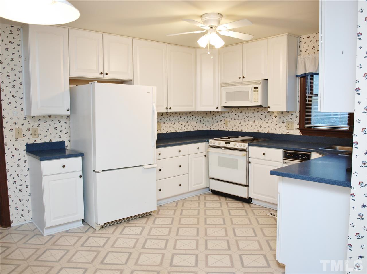 1831 Falls Church Road Raleigh, NC 27609 - Photo 6 of 24