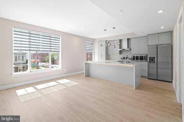 $1,950 | 4720 Richmond Street, Unit 1, Philadelphia, PA 19137