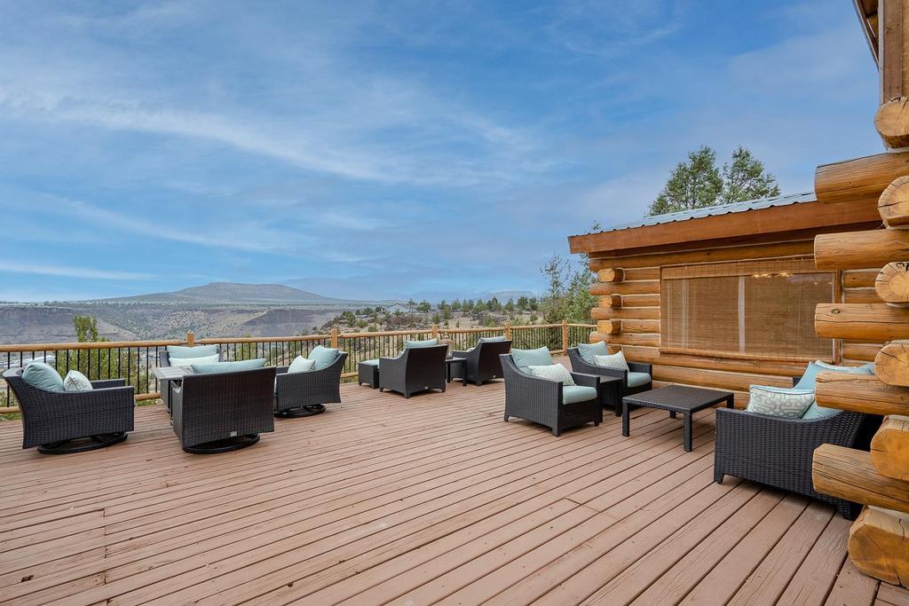 14657 Southwest Maverick Road Terrebonne, OR 97760 - Photo 24 of 38 _DSC8369-HDR-Edit