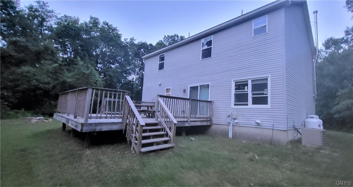 82 Maher Road Bethlehem, NY 12159 - Photo 2 of 18