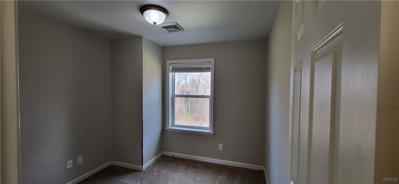 82 Maher Road Bethlehem, NY 12159 - Photo 9 of 18