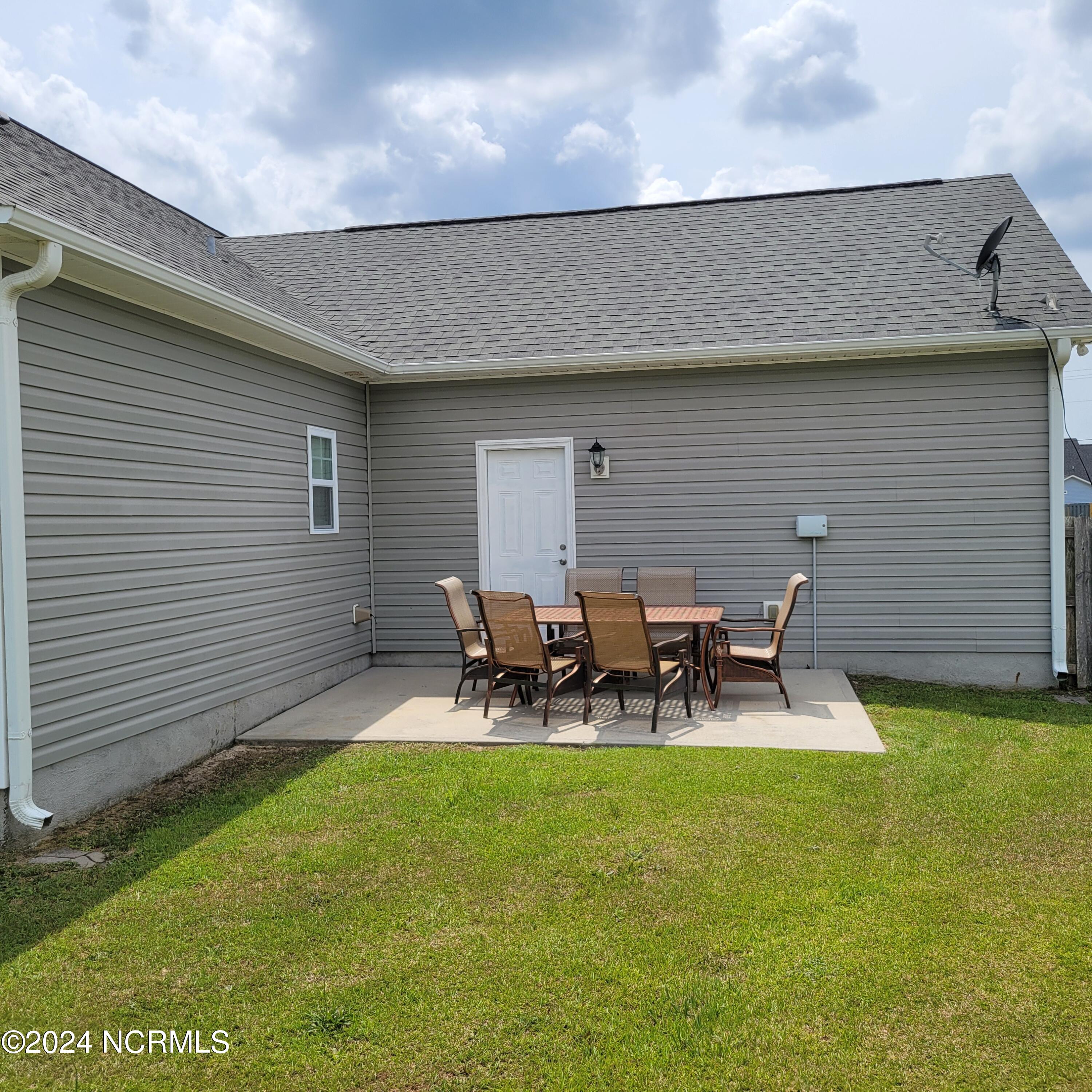 303 Hardison Road Holly Ridge, NC 28445 - Photo 22 of 25 20240508_141154