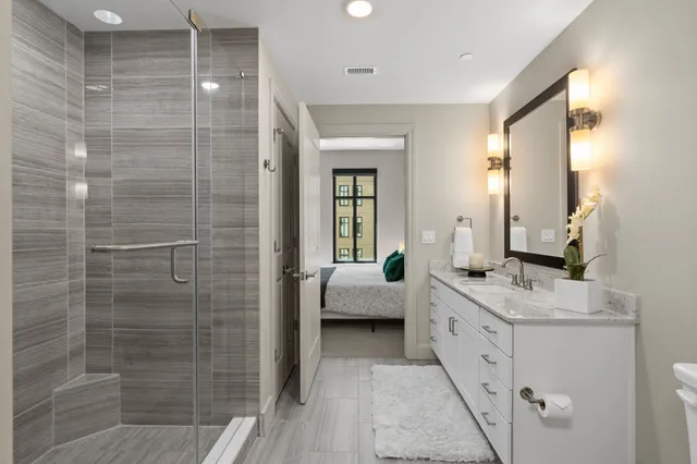 $2,779 | 2511 Willowick Road, Unit 616, Houston, TX 77027