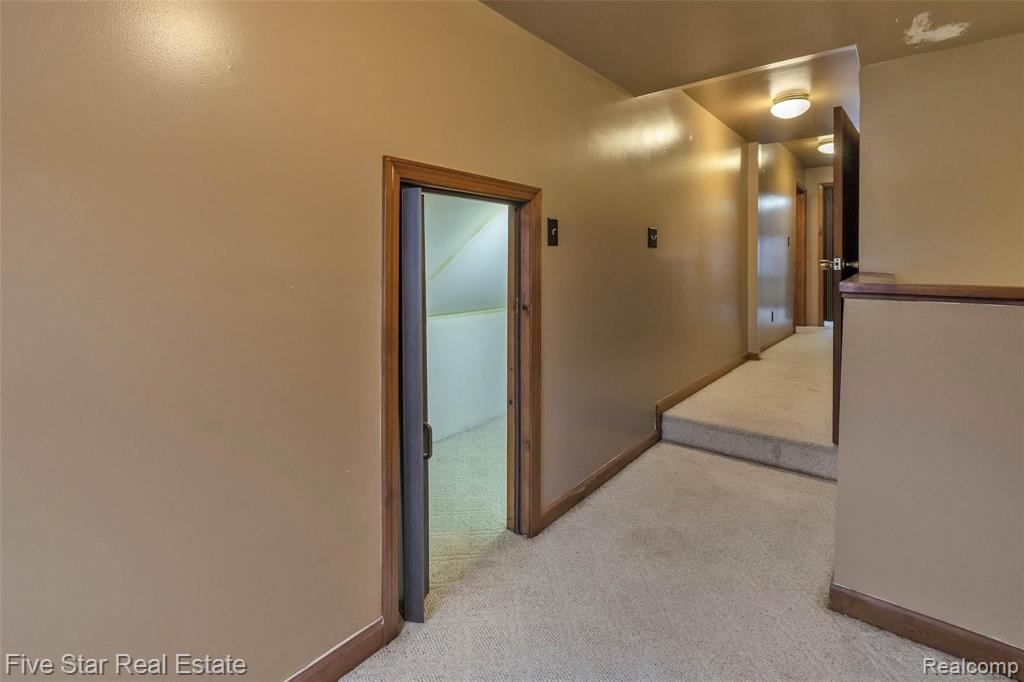 5804 Baker Road Bridgeport, MI 48722 - Photo 19 of 42