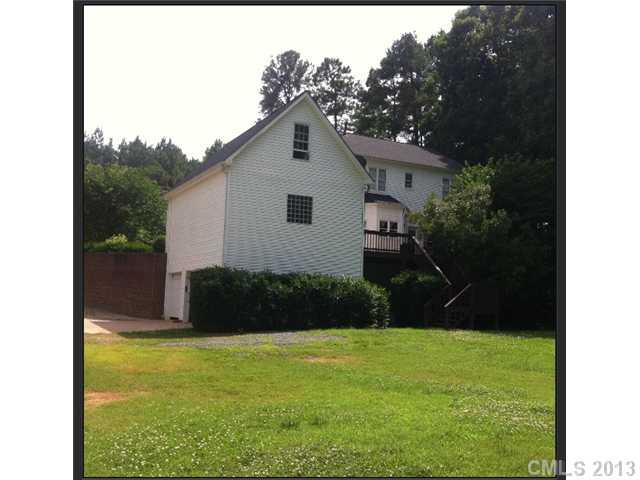 3580 Dobys Bridge Road Fort Mill, SC 29715 - Photo 14 of 15 a view of a backyard