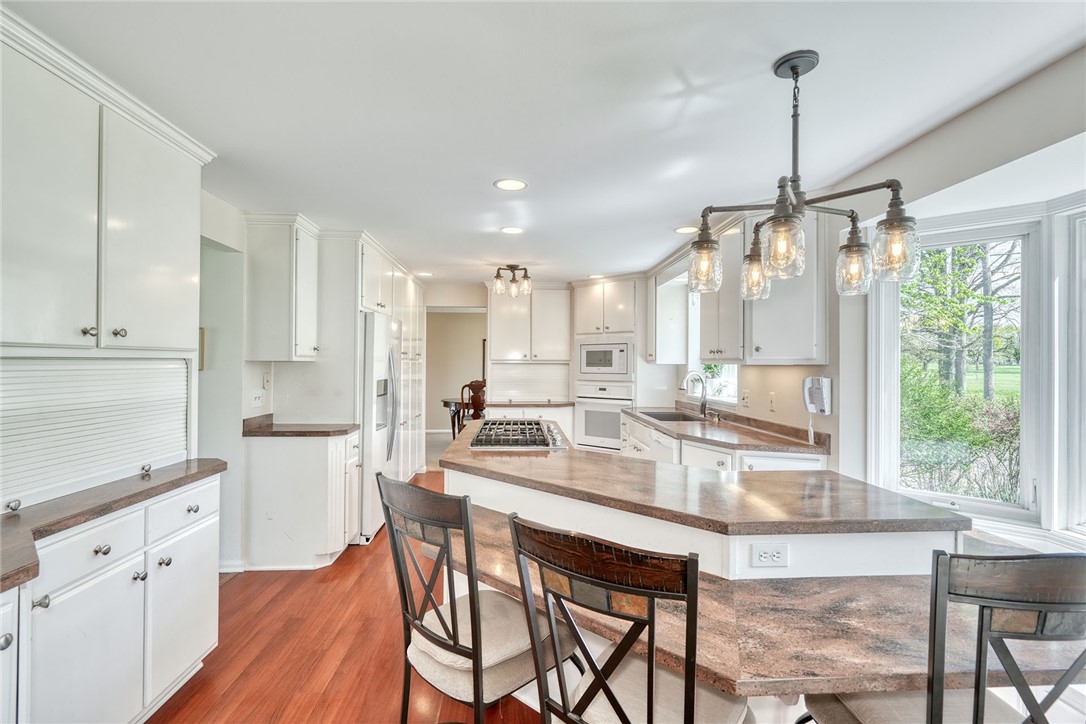 102 Jackson Road Penfield, NY 14526 - Photo 16 of 44