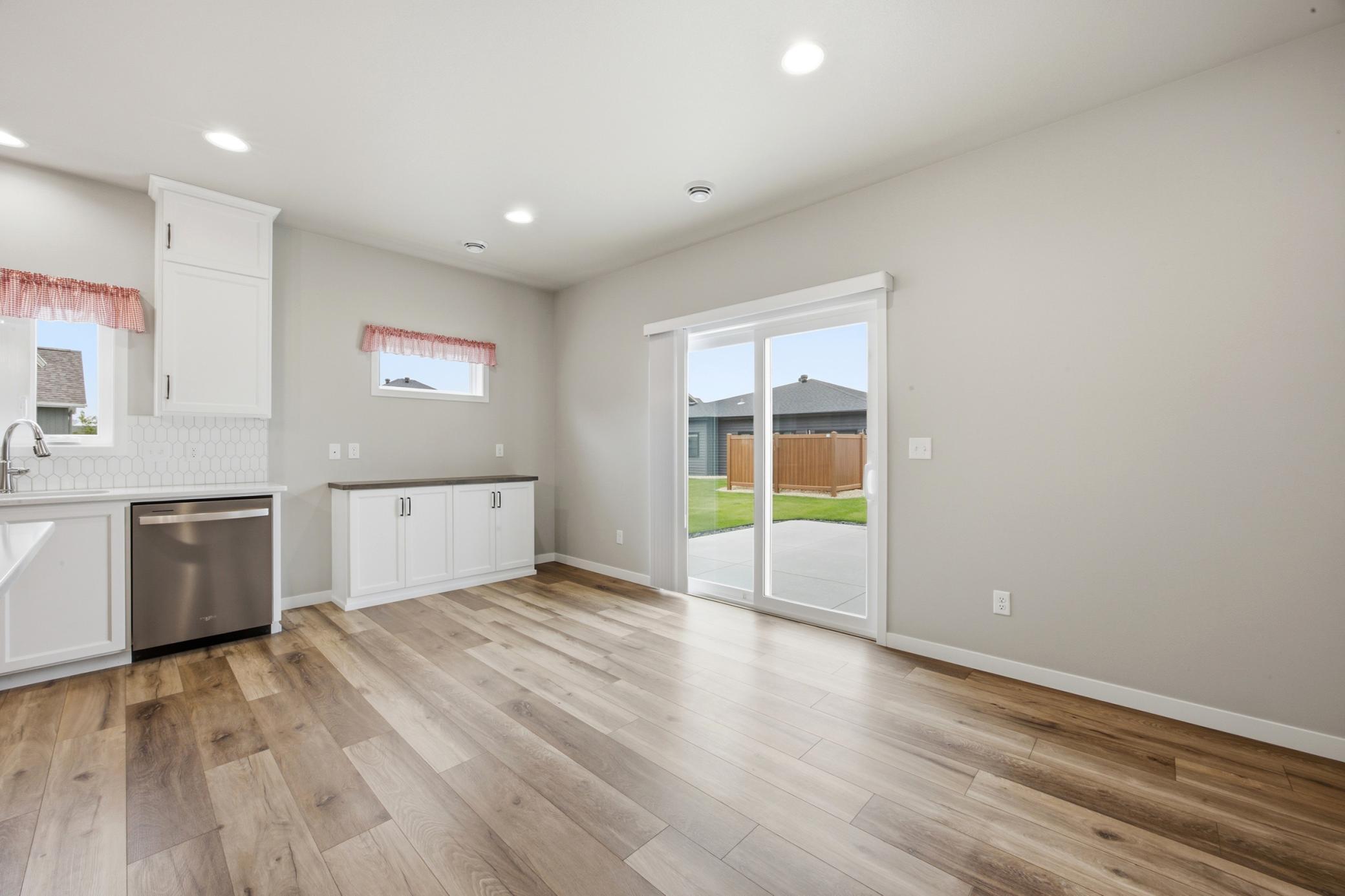 4881 Bluebell Loop South Fargo, ND 58104 - Photo 16 of 41