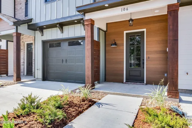 $3,250 | 425 Heart D Farm Road, Youngsville, LA 70592