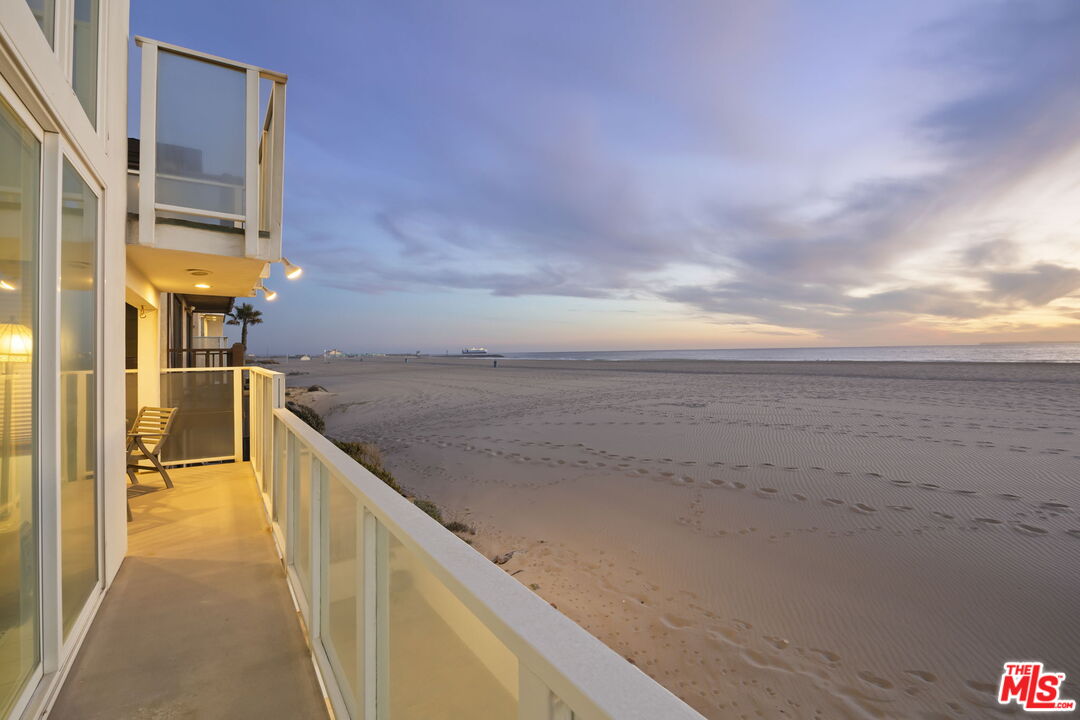 1005 Ocean Drive Oxnard, CA 93035 - Photo 10 of 56