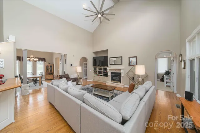 $665,000 | 38 Par Drive, Granite Falls, NC 28630