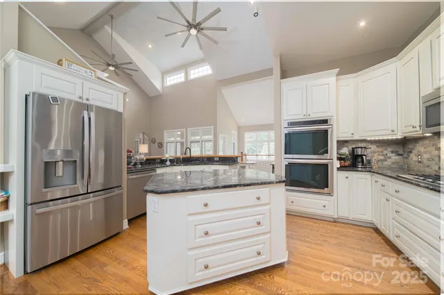 $665,000 | 38 Par Drive, Granite Falls, NC 28630