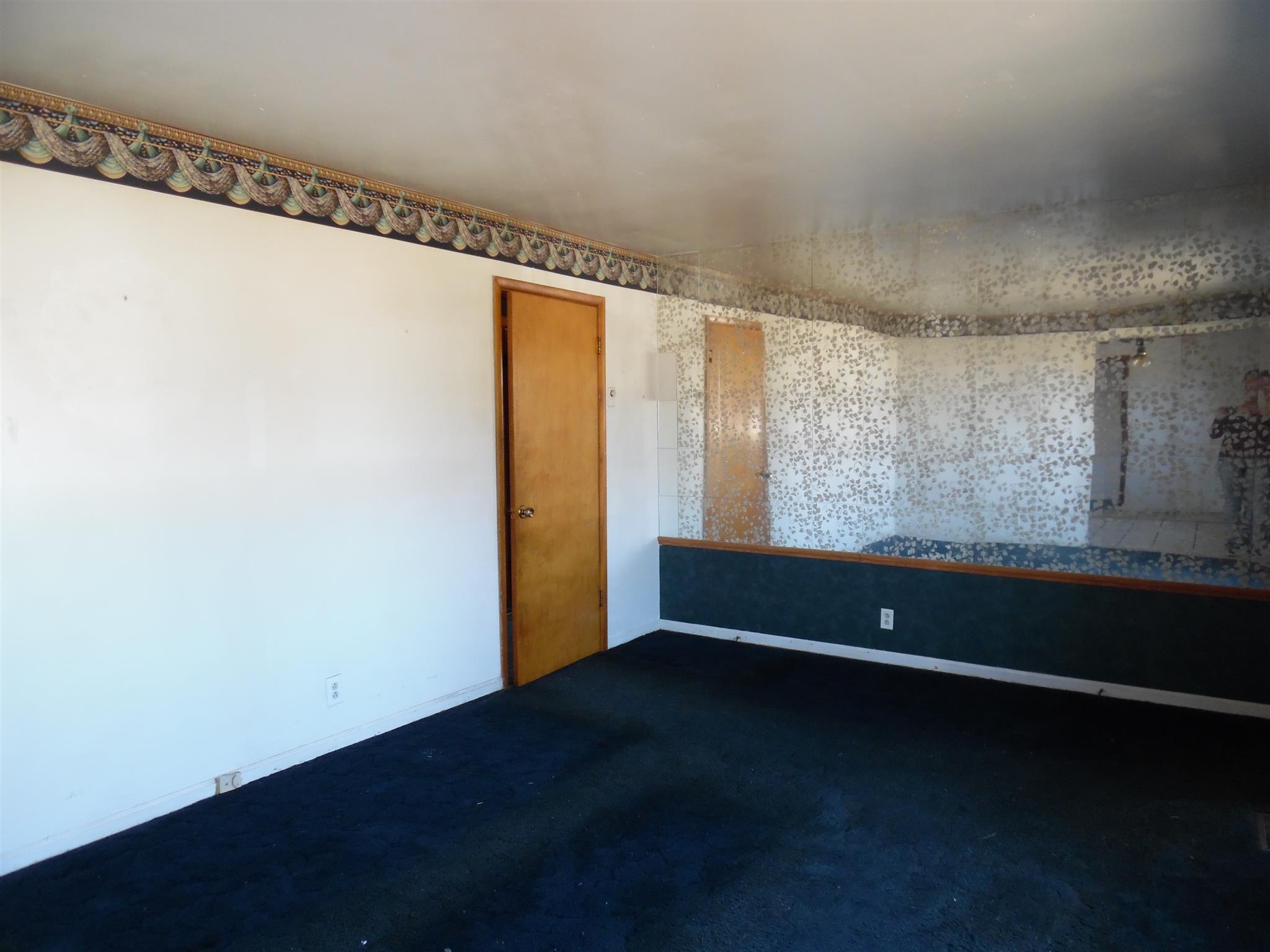 225 Edmondson Ferry Road Clarksville, TN 37040 - Photo 2 of 10 Gallery Image 2