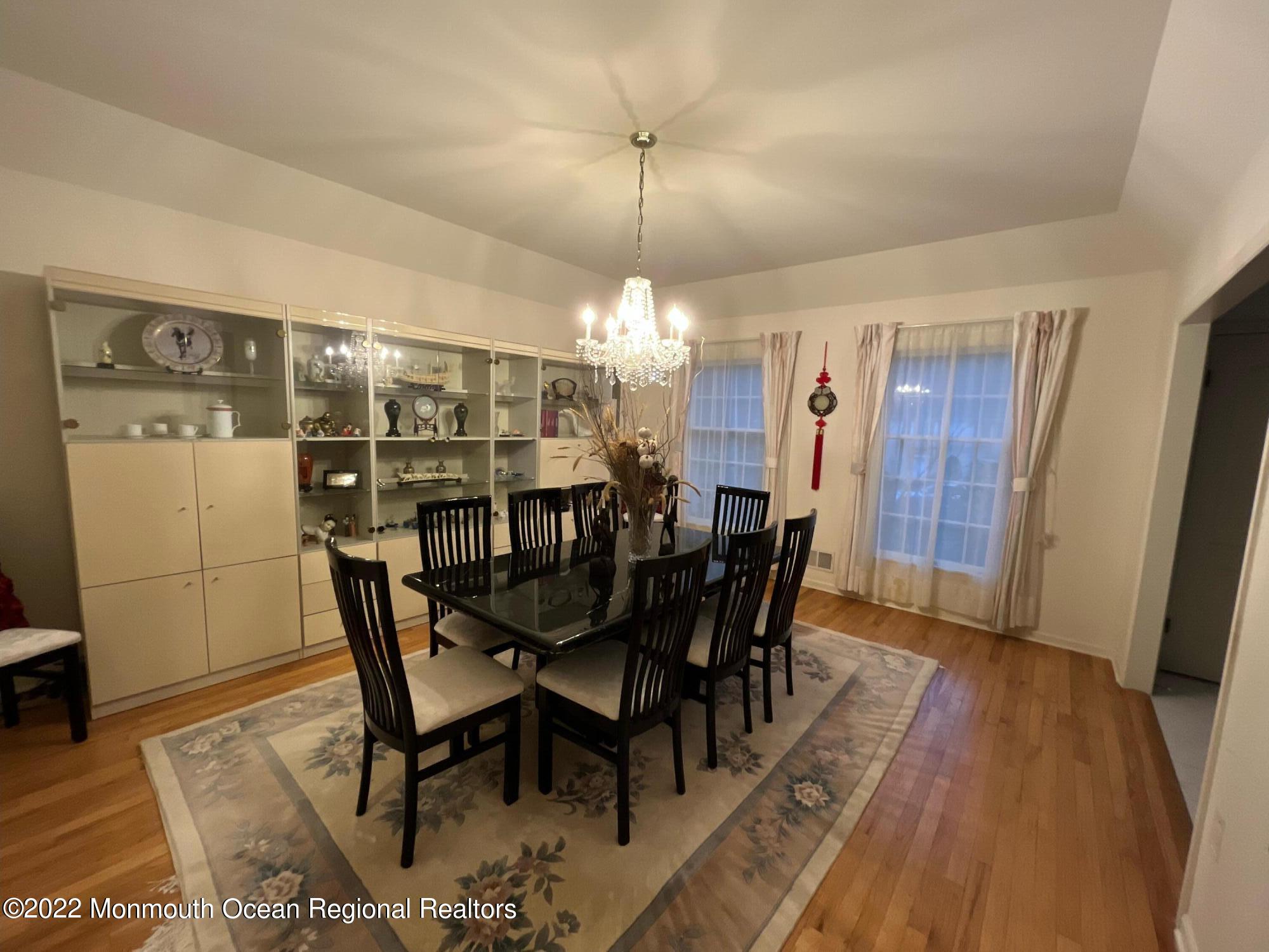 243 Nottingham Road Morganville, NJ 07751 - Photo 6 of 24 DR 3