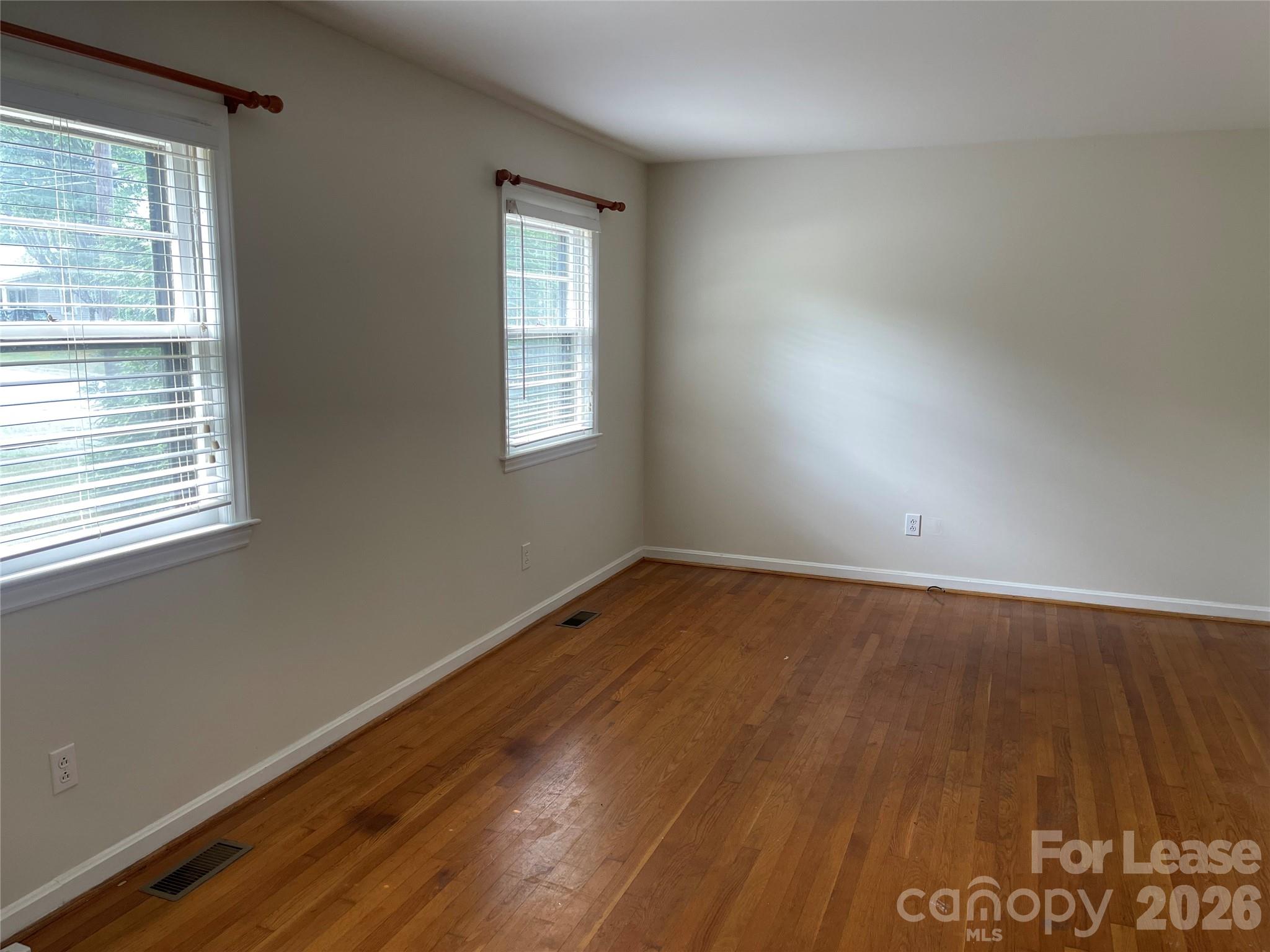 1238 12th Street Northeast Hickory, NC 28601 - Photo 10 of 16