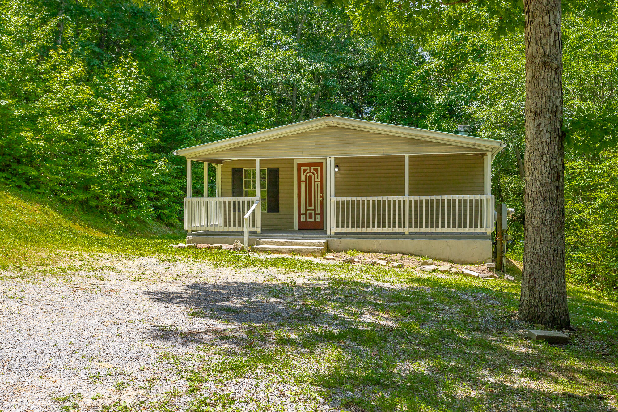10527 Collins Road HD-49