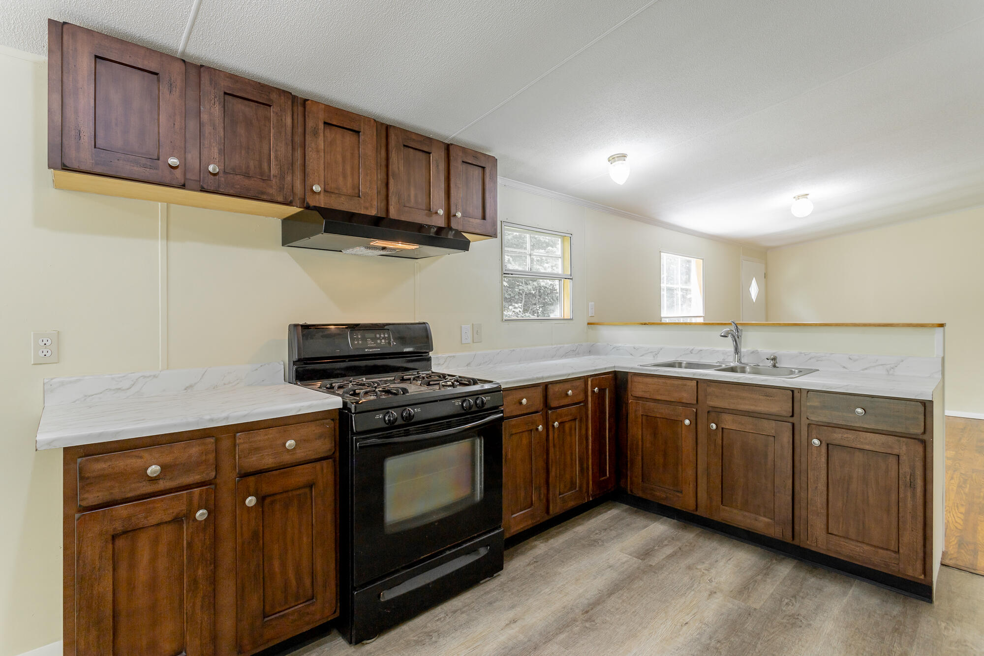 10527 Collins Road Soddy Daisy, TN 37379 - Photo 18 of 41 10527 Collins Road HD-10