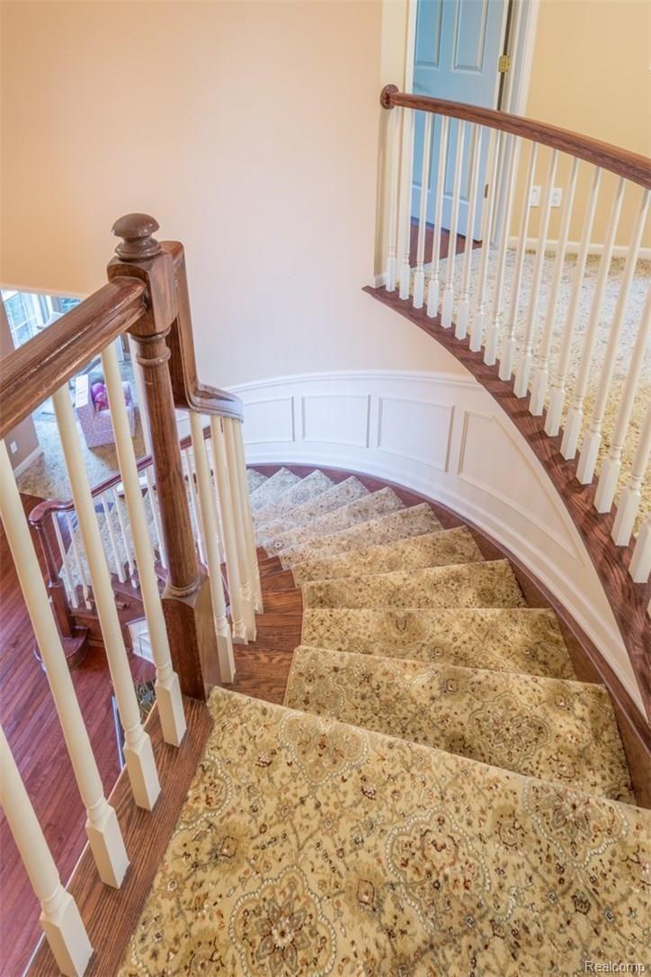 2077 Aberdeen Court Rochester, MI 48306 - Photo 35 of 73 Aberdeen Court_2077-upper--1.jpg