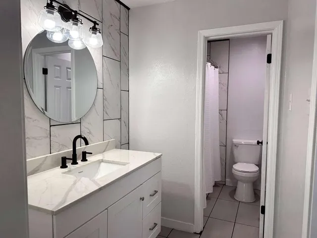 $209,990 | 10526 Stone Canyon Road, Unit 201, Dallas, TX 75230