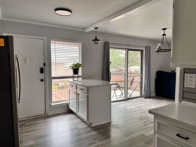 $209,990 | 10526 Stone Canyon Road, Unit 201, Dallas, TX 75230