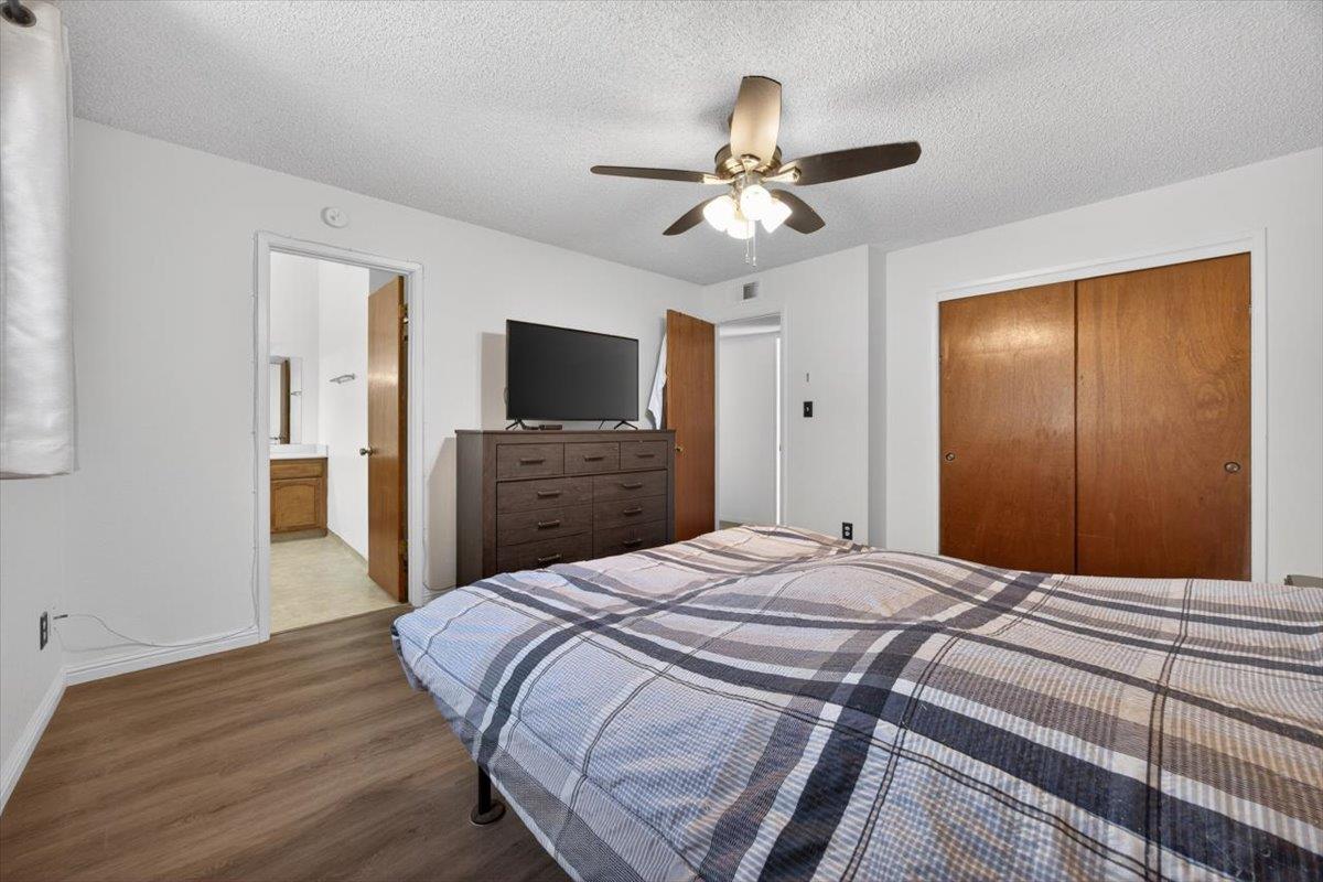 5286 West Richert Avenue Fresno, CA 93722 - Photo 16 of 42