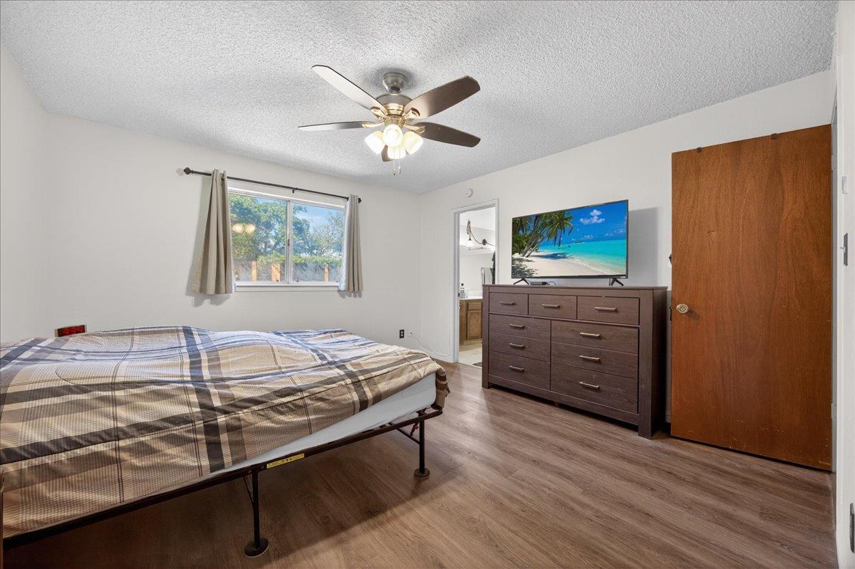 5286 West Richert Avenue Fresno, CA 93722 - Photo 17 of 42