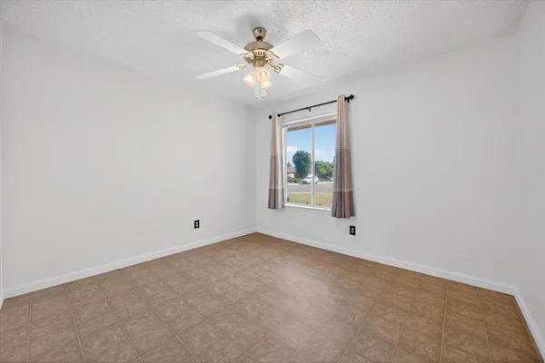 $375,000 | 5286 West Richert Avenue, Fresno, CA 93722