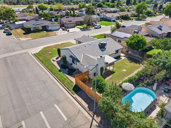 $375,000 | 5286 West Richert Avenue, Fresno, CA 93722