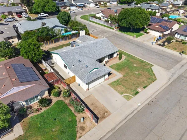 $375,000 | 5286 West Richert Avenue, Fresno, CA 93722
