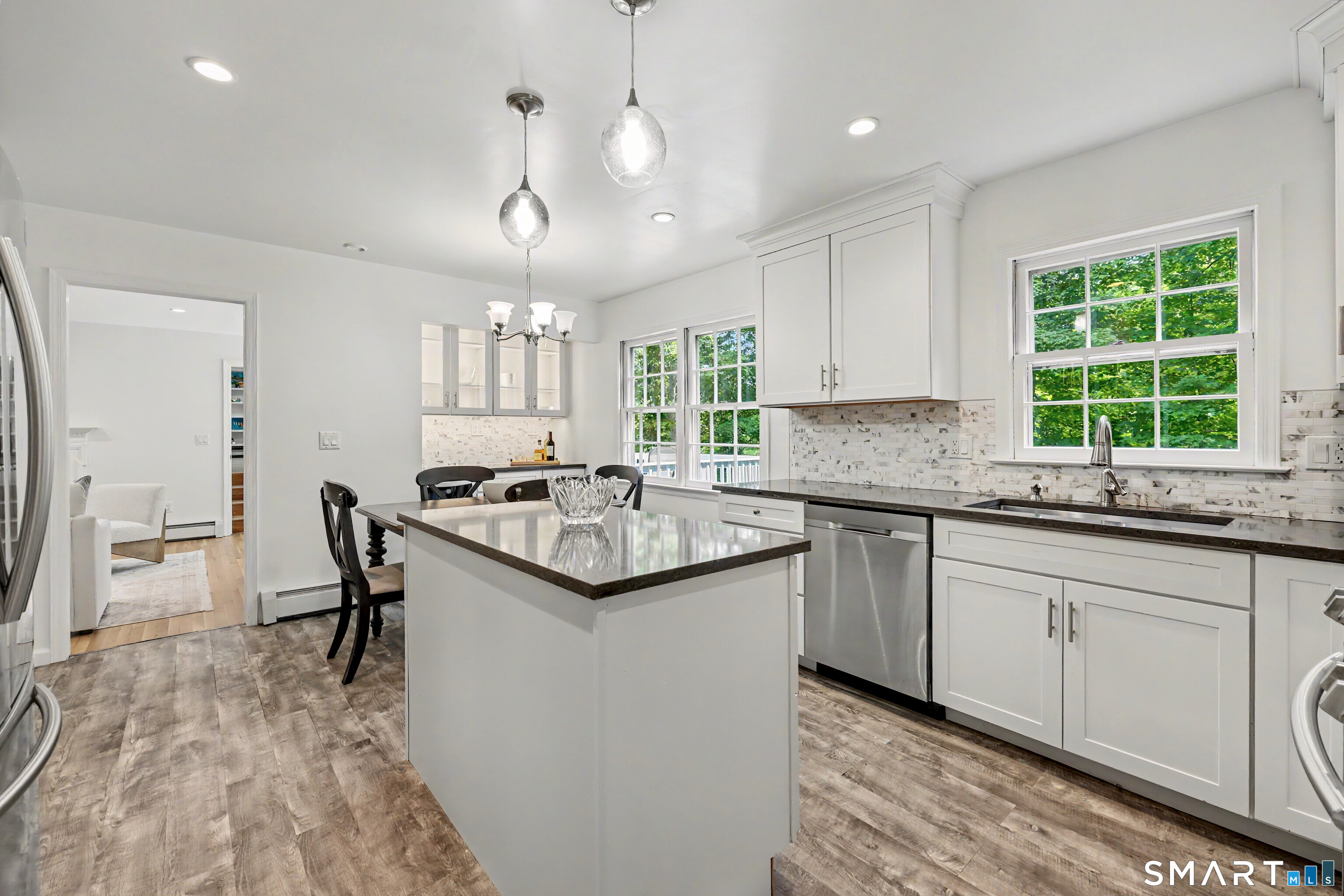 2473 Long Ridge Road Stamford, CT 06903 - Photo 10 of 40