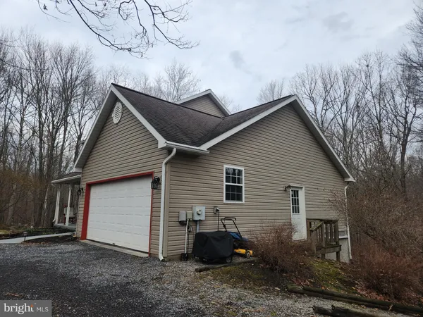 $315,000 | 5545 Campfire Lane, Todd, PA 16685