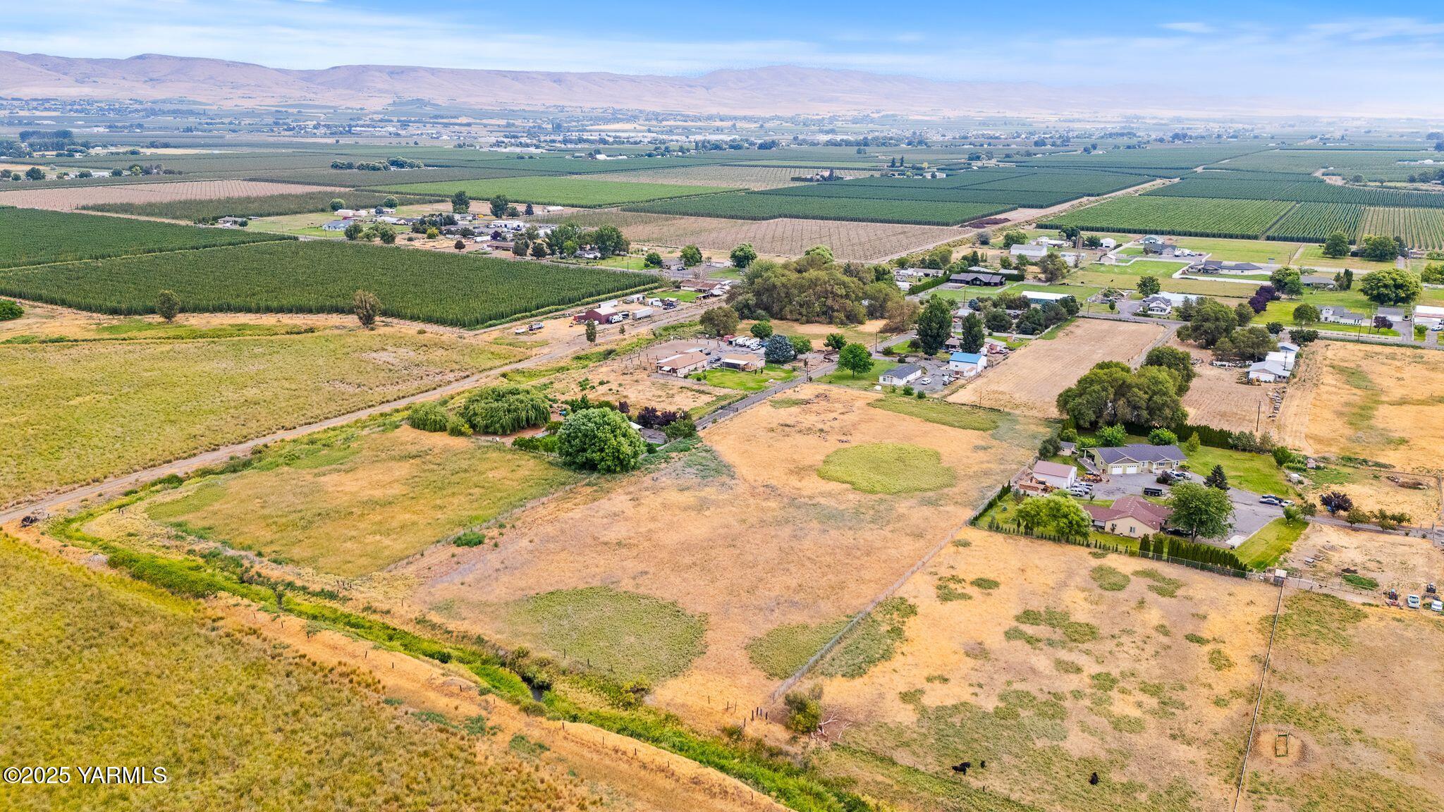 Nka Birchfield Road Yakima, WA 98901 - Photo 7 of 9 a view of lake view and mountain view