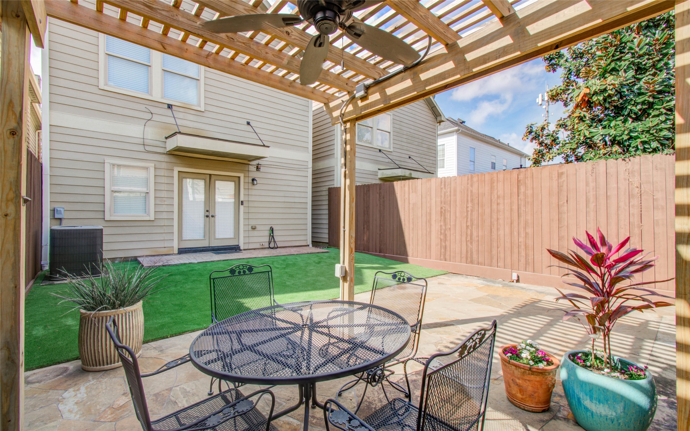 1034 Dunbar Street Houston, TX 77009 - Photo 22 of 23