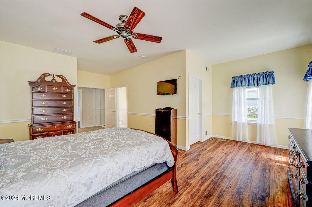 38 Eleanor Road Manchester Township, NJ 08759 - Photo 22 of 30 38_eleanor_rd_022
