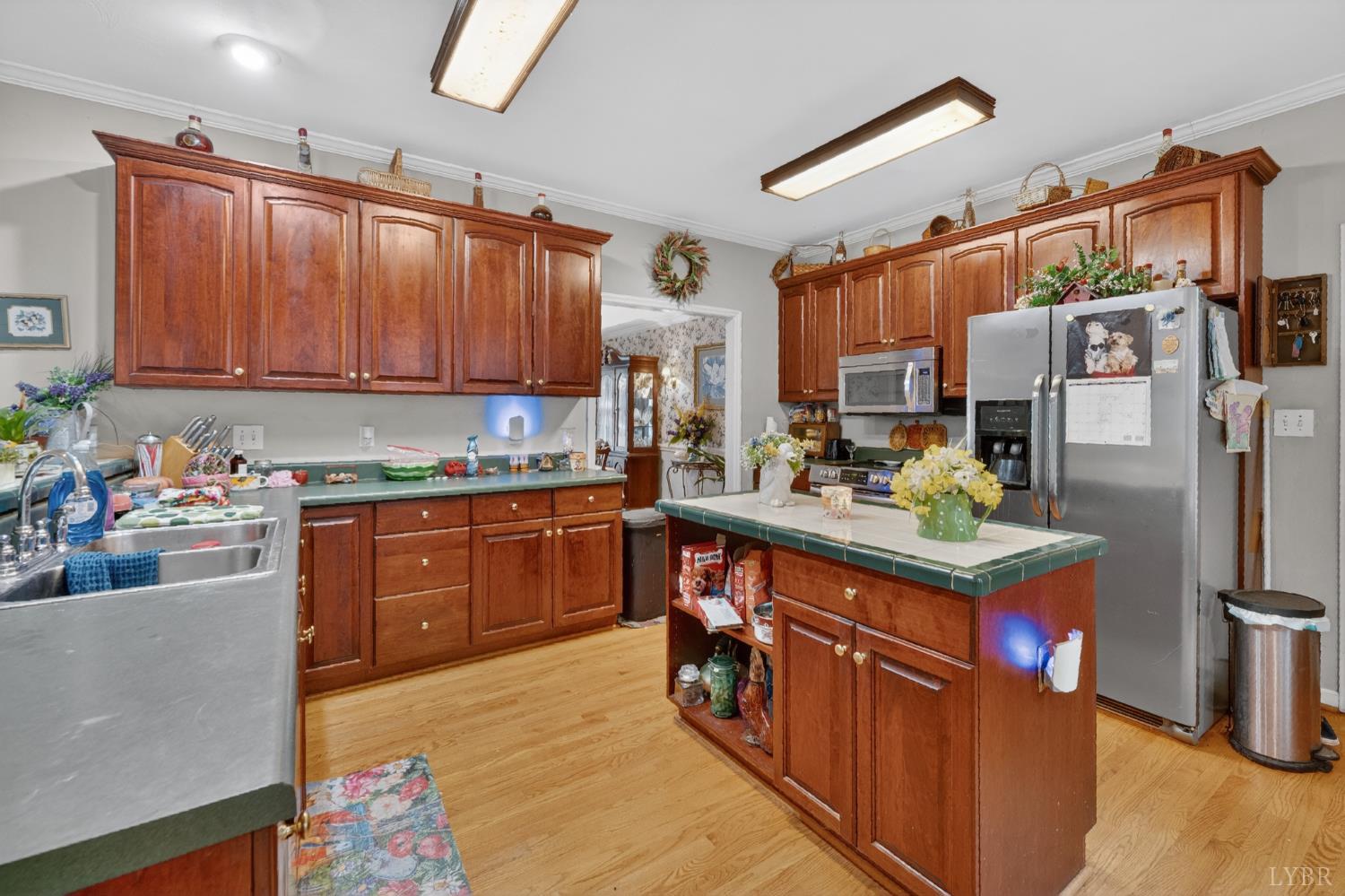 24 Queen Regent Court Blue Ridge, VA 24064 - Photo 14 of 73