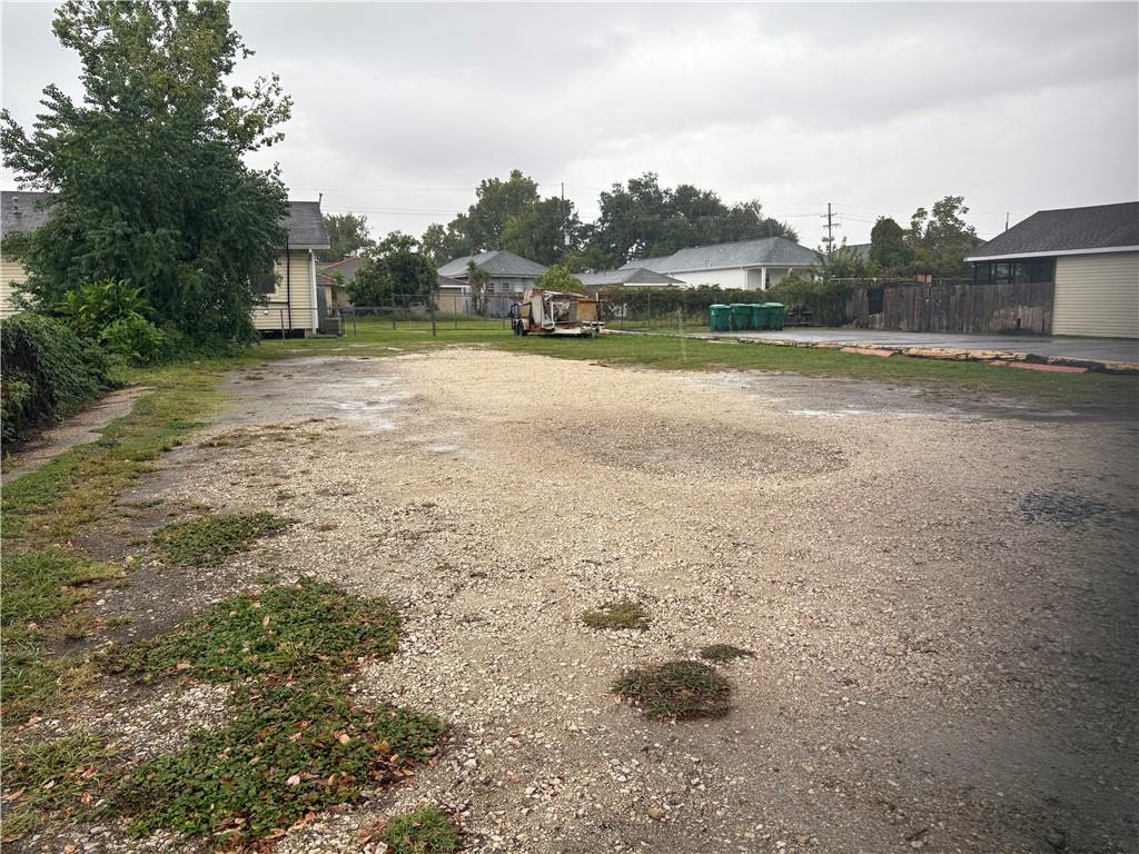 951 12th Street Gretna, LA 70053 - Photo 2 of 2