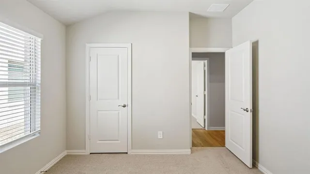 $2,400 | 821 Sunflower Road, Lavon, TX 75166