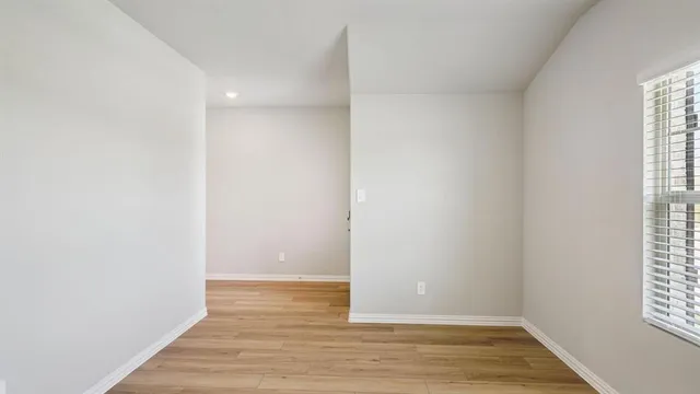 $2,400 | 821 Sunflower Road, Lavon, TX 75166