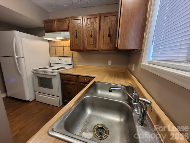 $950 | 1260 Fieldstone Road, Unit B, Mooresville, NC 28115