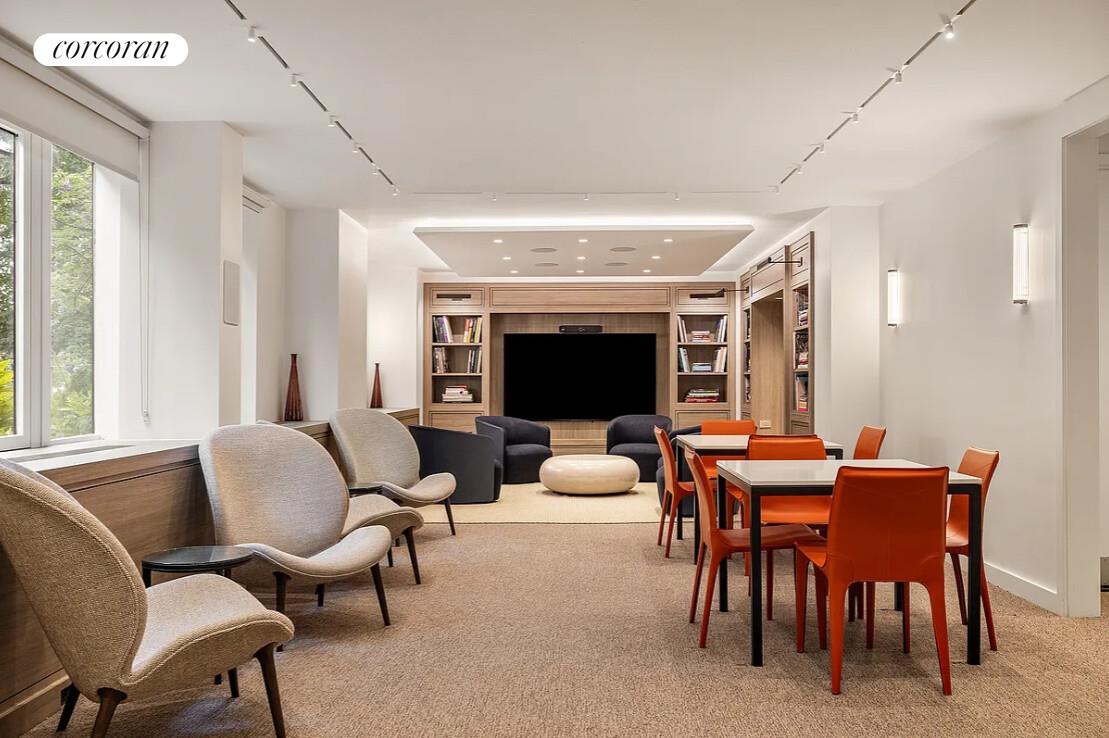 333 Rector Place, Unit 805 Manhattan, NY 10280 - Photo 18 of 22