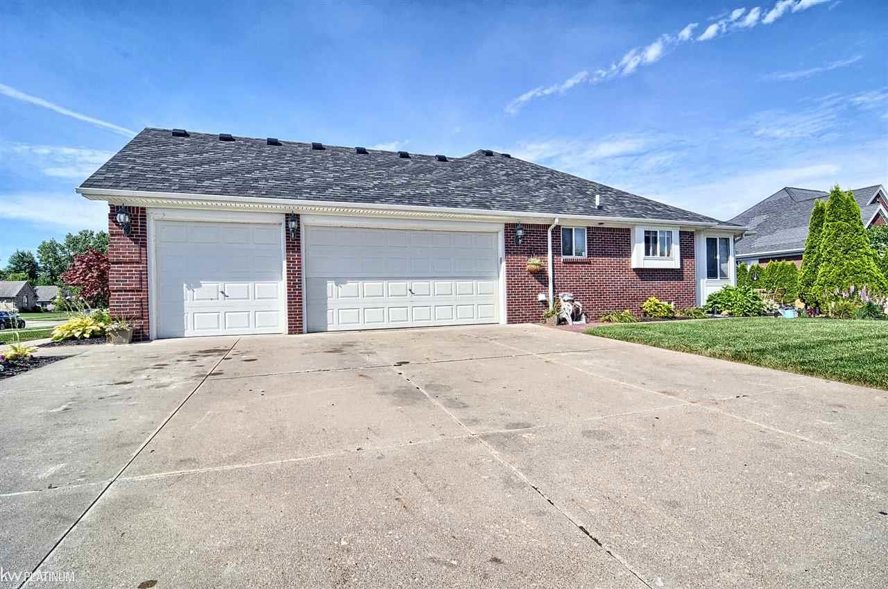 29068 Merrimade Lane Chesterfield, MI 48047 - Photo 21 of 25
