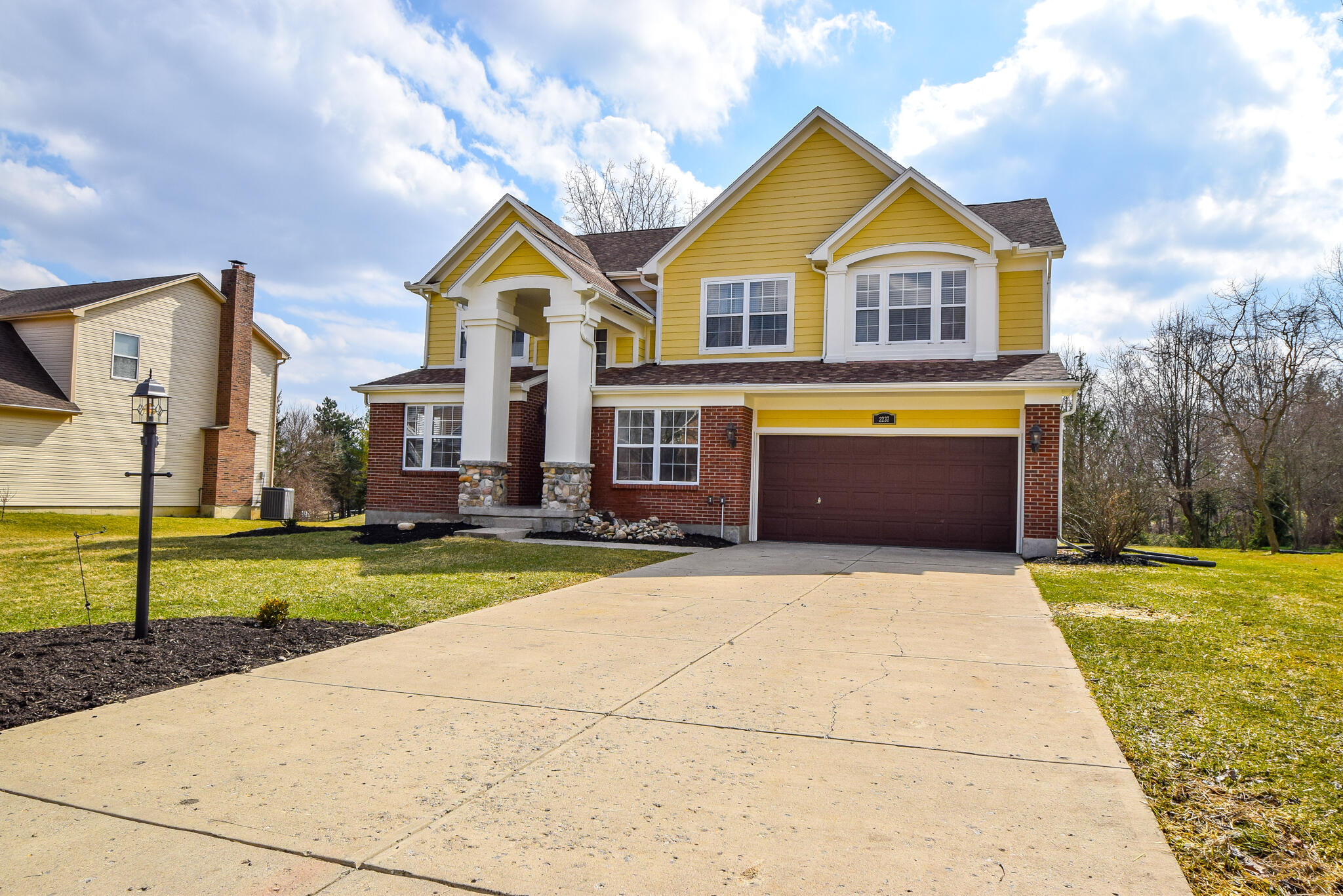 2237 Hunters Ridge Boulevard Dayton, OH 45434 - Photo 3 of 62