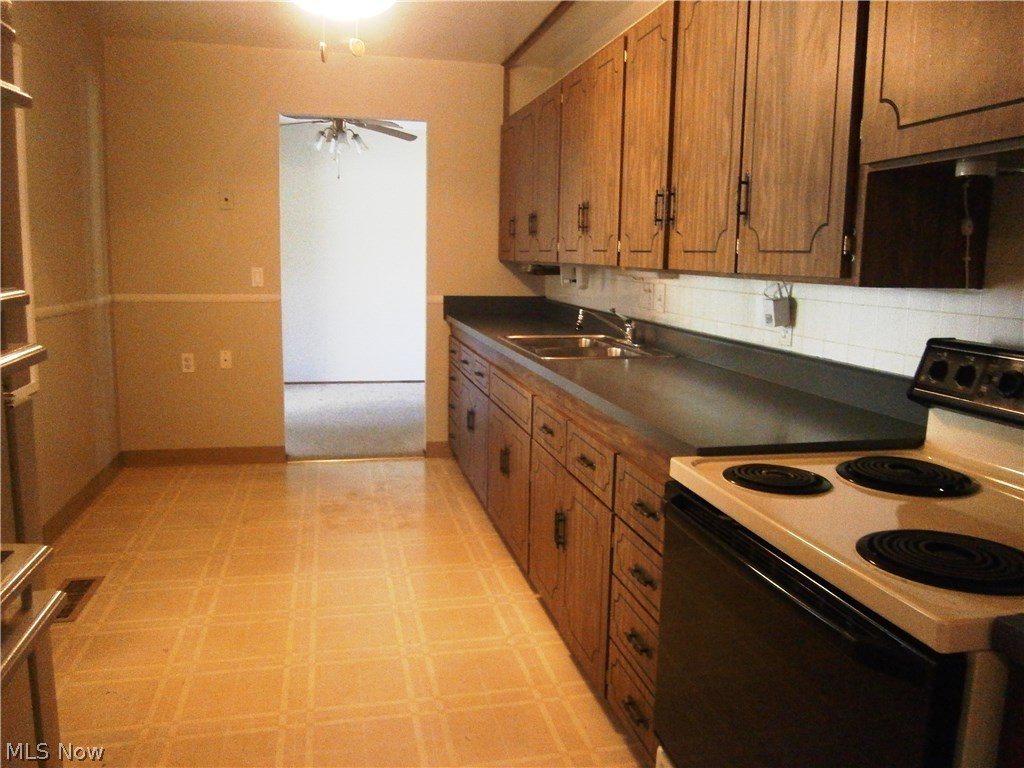 6511 Sherborn Road Parma Heights, OH 44130 - Photo 5 of 22 Gallery Image 5