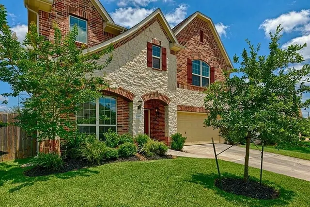 $3,100 | 2104 Pearl Bay Court, Pearland, TX 77584