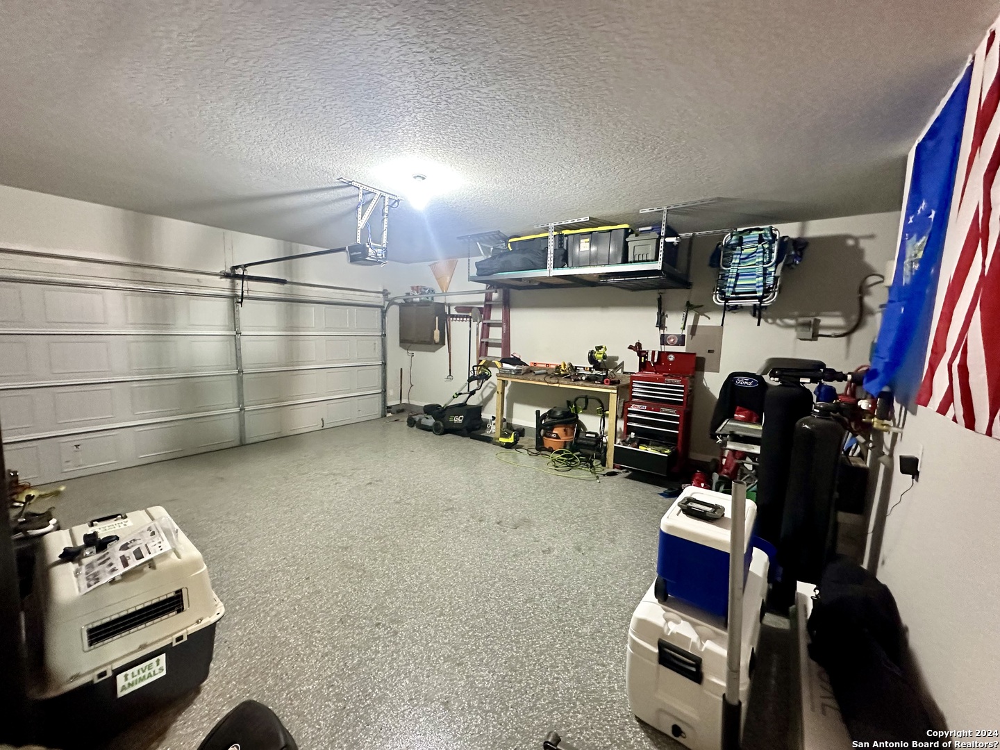 8907 Portobello Converse, TX 78109 - Photo 13 of 26 a room with furniture and gym equipment