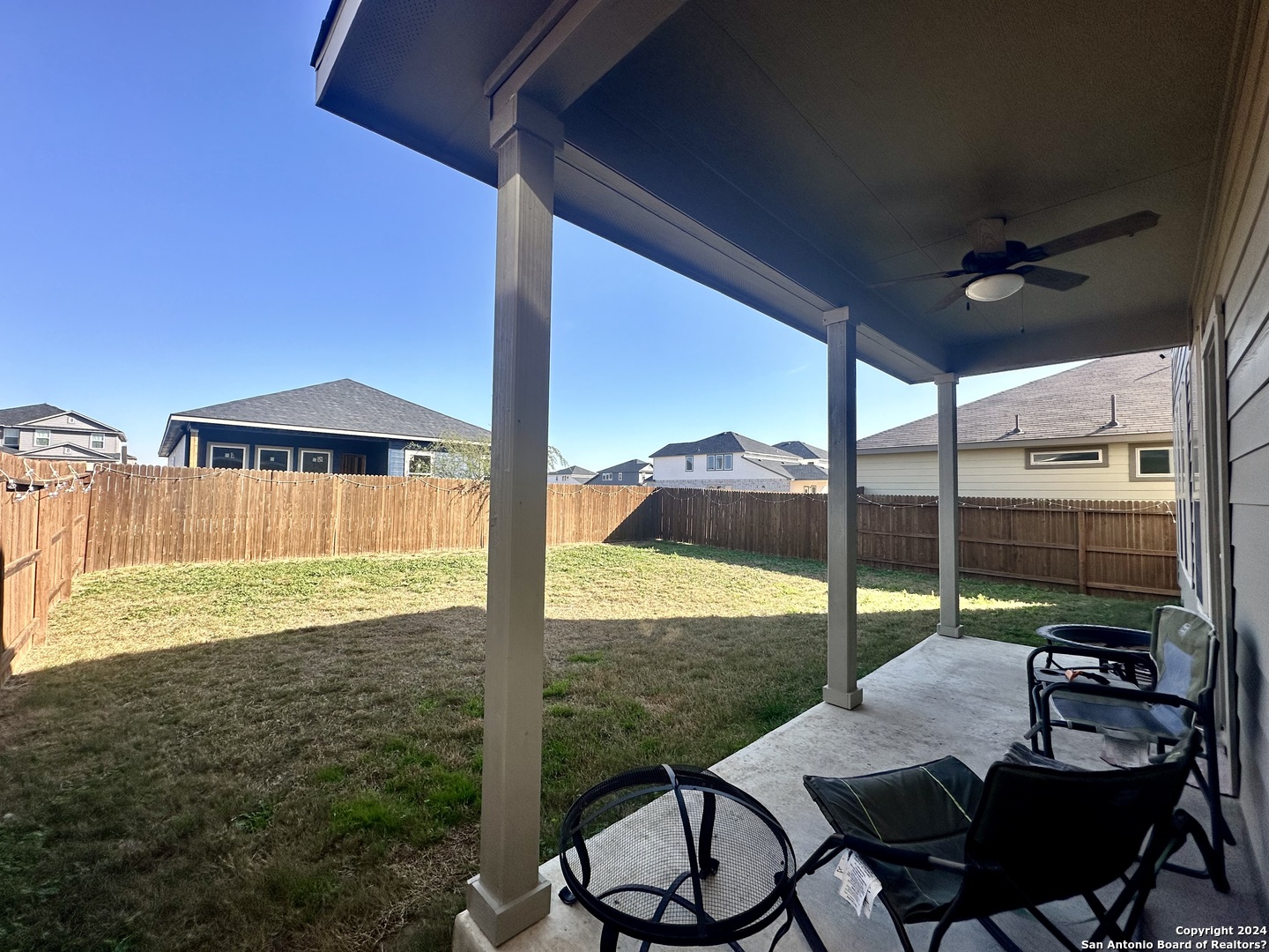 8907 Portobello Converse, TX 78109 - Photo 25 of 26 a view of a balcony with chair and table