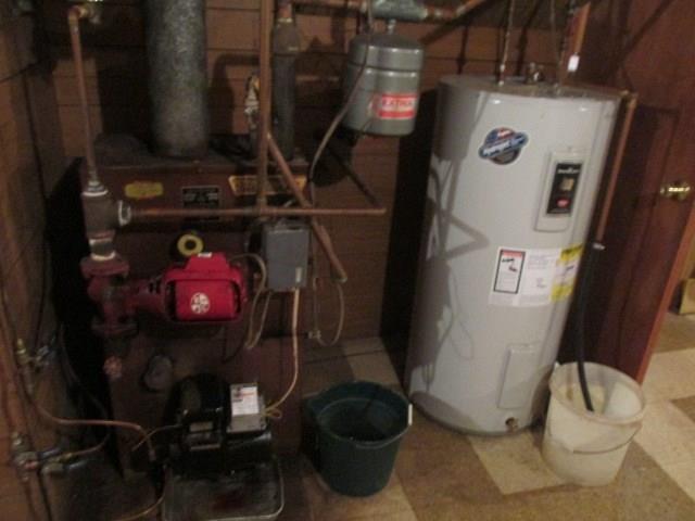 267 Adelaide Road Connellsville, PA 15425 - Photo 8 of 9